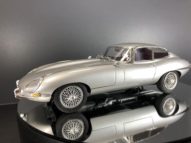 Amazon | ドイツレベル(Revell) 1/24 ジャガー Eタイプ (クーペ